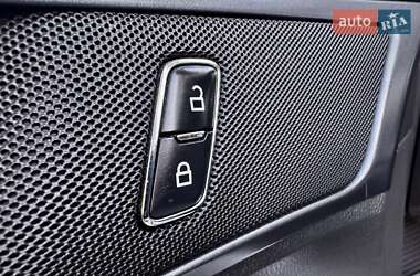 Седан Ford Fusion 2013 в 