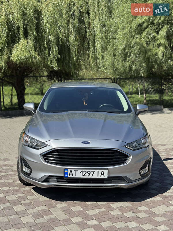 Седан Ford Fusion 2020 в Івано-Франківську