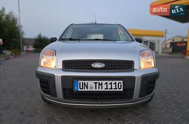 Хэтчбек Ford Fusion 2006 в 