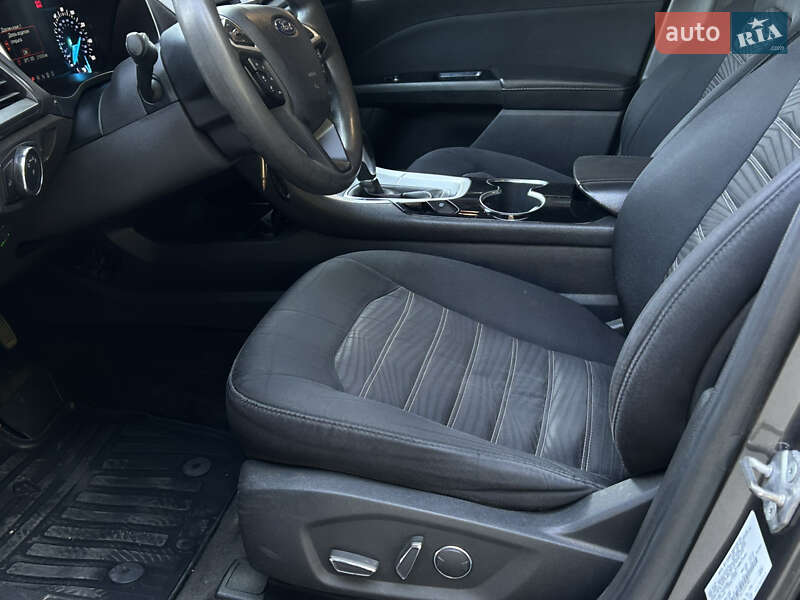 Седан Ford Fusion 2015 в Николаеве фото 9 Седан Ford Fusion 2015 в Николаеве