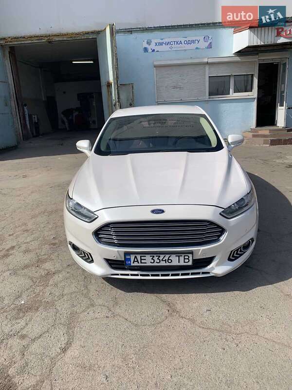 Седан Ford Fusion 2016 в Днепре