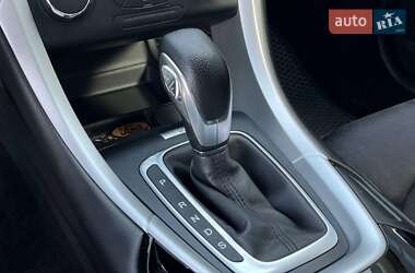 Седан Ford Fusion 2014 в 