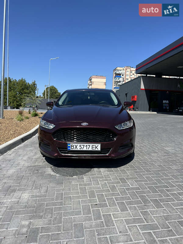 Седан Ford Fusion 2012 в Каменец-Подольском