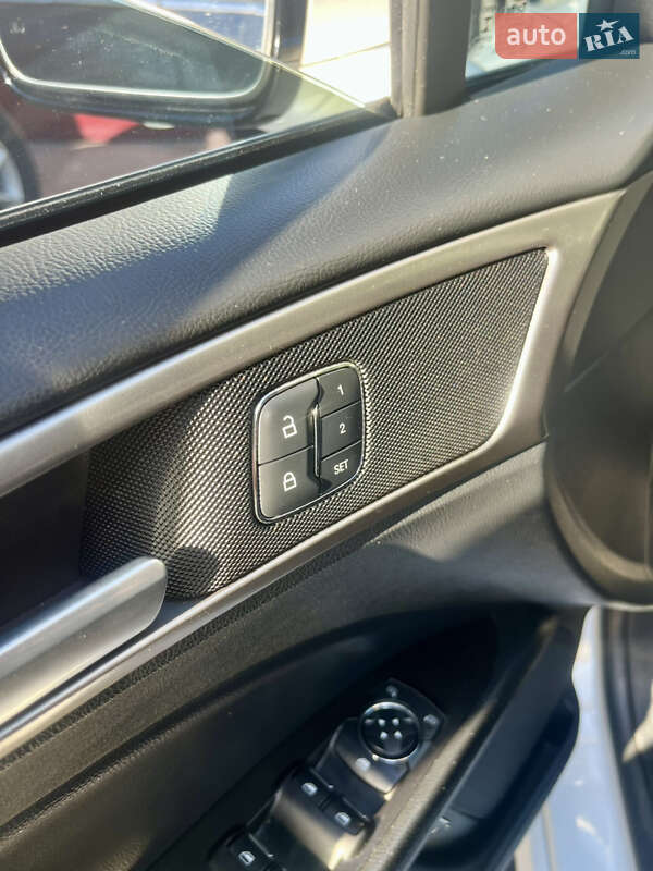 Седан Ford Fusion 2017 в Киеве