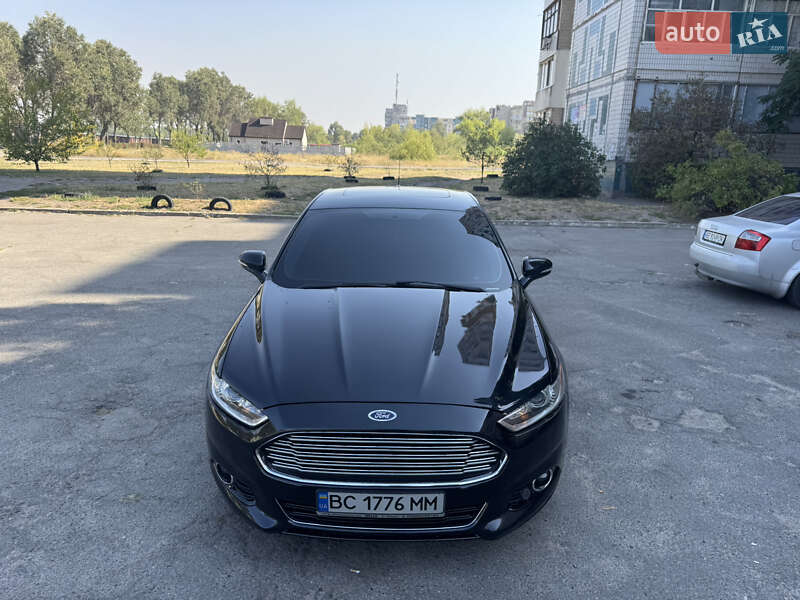 Седан Ford Fusion 2013 в Каменском