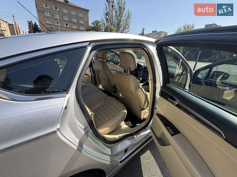 Седан Ford Fusion 2014 в Киеве фото 17 Седан Ford Fusion 2014 в Киеве
