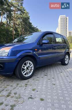 Хетчбек Ford Fusion 2007 в 