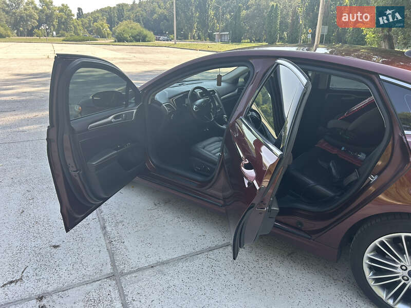 Седан Ford Fusion 2015 в Каневе фото 14 Седан Ford Fusion 2015 в Каневе