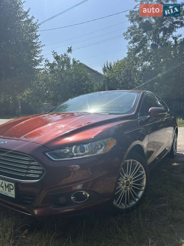 Седан Ford Fusion 2015 в Каневе фото 16 Седан Ford Fusion 2015 в Каневе