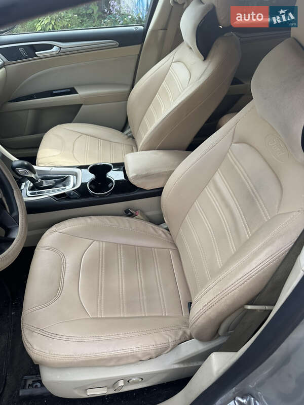 Седан Ford Fusion 2014 в Києві