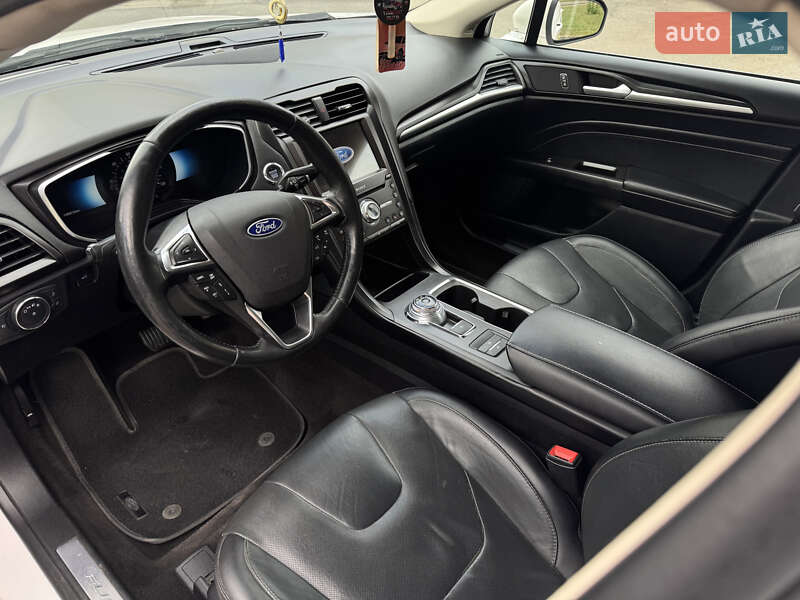Седан Ford Fusion 2019 в Киеве фото 5 Седан Ford Fusion 2019 в Киеве