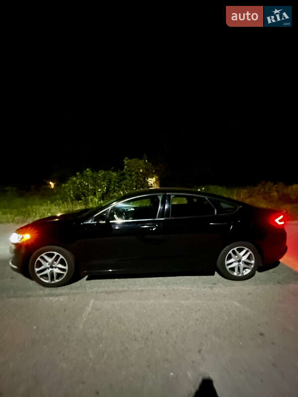 Седан Ford Fusion 2016 в Киеве