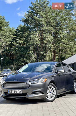Седан Ford Fusion 2015 в Києві