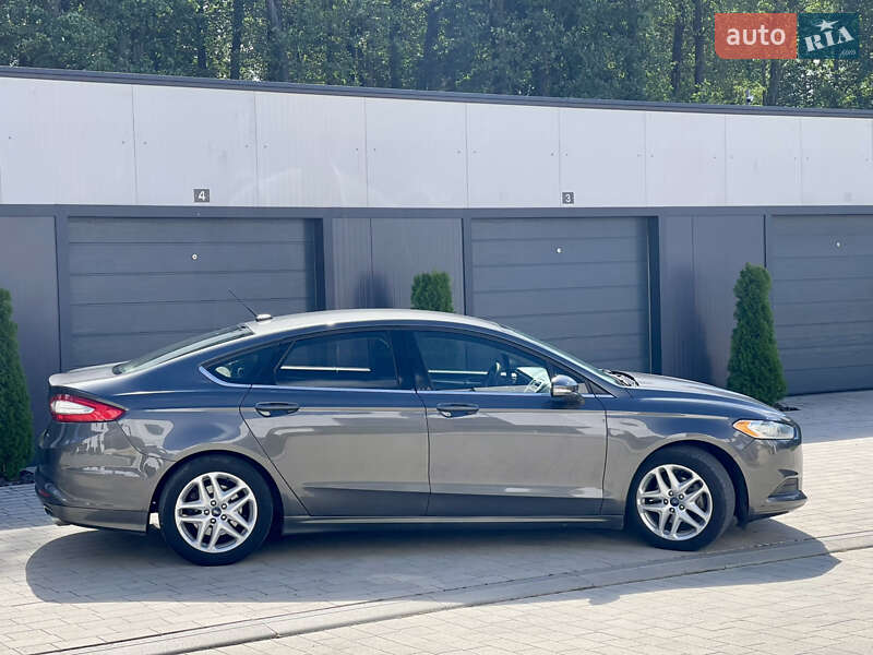 Седан Ford Fusion 2015 в Киеве фото 16 Седан Ford Fusion 2015 в Киеве
