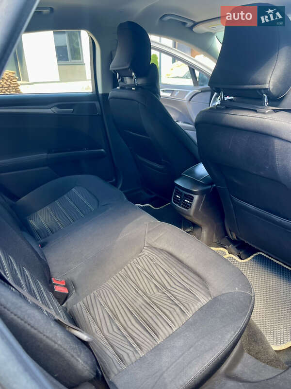 Седан Ford Fusion 2015 в Киеве фото 27 Седан Ford Fusion 2015 в Киеве