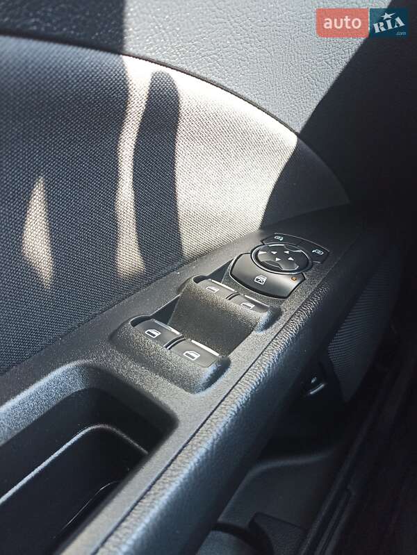 Седан Ford Fusion 2019 в Днепре фото 17 Седан Ford Fusion 2019 в Днепре