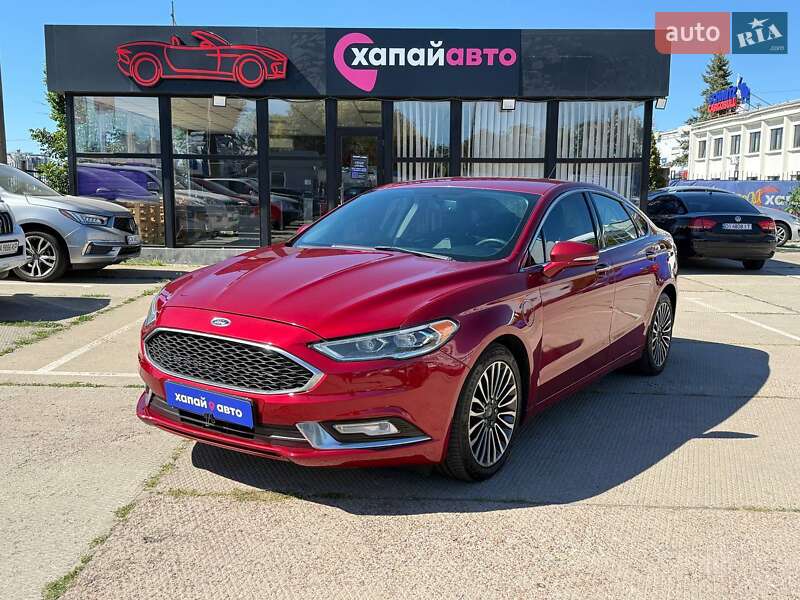 Седан Ford Fusion 2016 в 