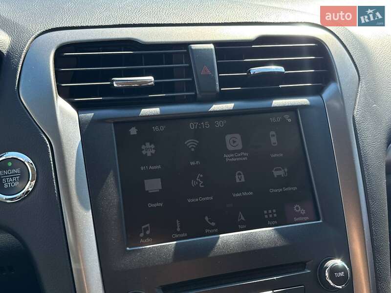 Седан Ford Fusion 2016 в Киеве фото 17 Седан Ford Fusion 2016 в Киеве