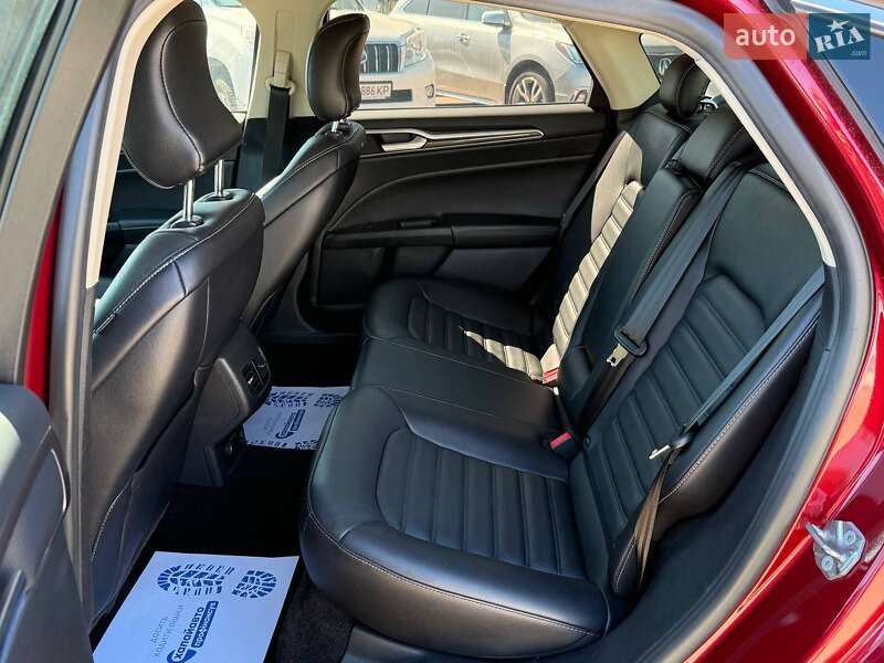 Седан Ford Fusion 2016 в Киеве фото 20 Седан Ford Fusion 2016 в Киеве