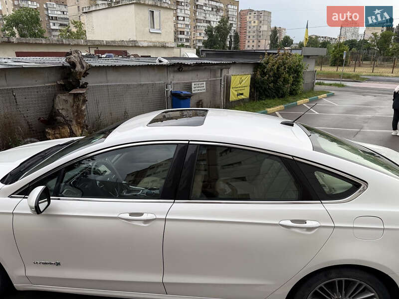 Седан Ford Fusion 2012 в Києві