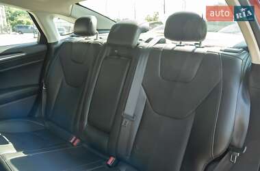 Седан Ford Fusion 2014 в 