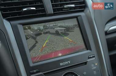 Седан Ford Fusion 2014 в 