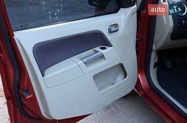 Хетчбек Ford Fusion 2006 в 