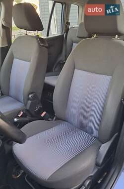 Хетчбек Ford Fusion 2006 в 