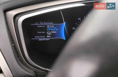 Седан Ford Fusion 2013 в 