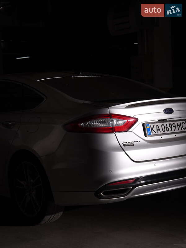 Седан Ford Fusion 2012 в Киеве