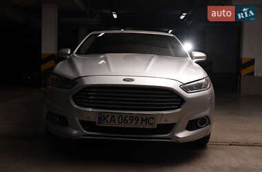 Седан Ford Fusion 2012 в 