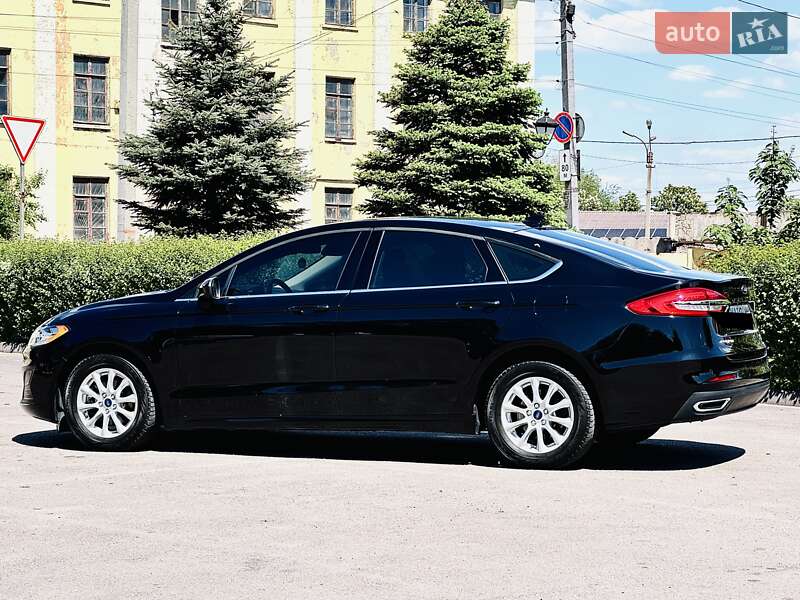 Седан Ford Fusion 2020 в Дніпрі