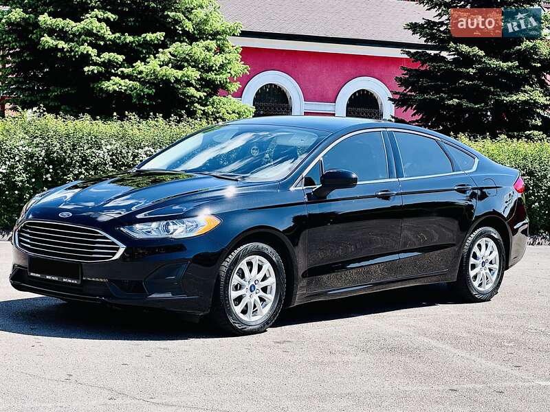Седан Ford Fusion 2020 в Дніпрі