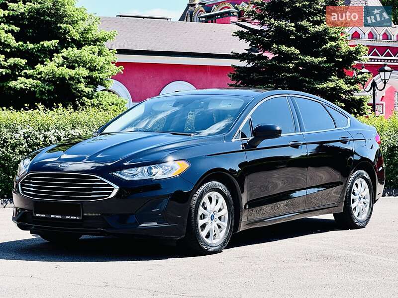 Седан Ford Fusion 2020 в Дніпрі