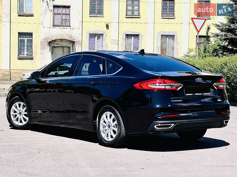 Седан Ford Fusion 2020 в Дніпрі