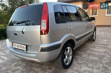 Хэтчбек Ford Fusion 2009 в 