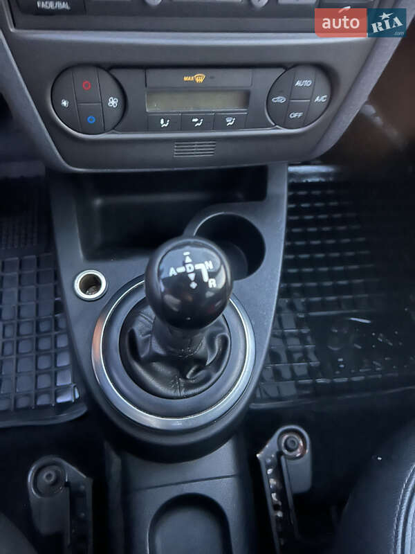 Хэтчбек Ford Fusion 2008 в Львове фото 11 Хэтчбек Ford Fusion 2008 в Львове