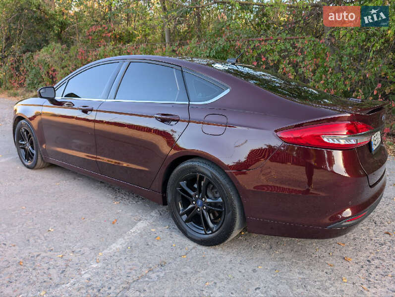 Седан Ford Fusion 2016 в Кривому Розі