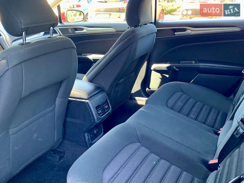 Седан Ford Fusion 2018 в Запоріжжі