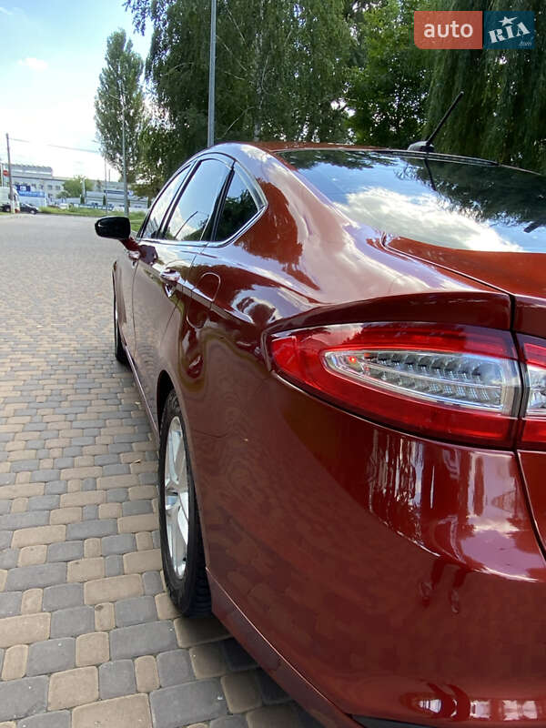 Седан Ford Fusion 2014 в Киеве фото 17 Седан Ford Fusion 2014 в Киеве