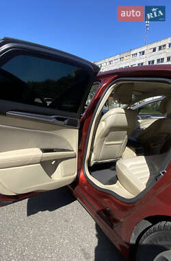 Седан Ford Fusion 2014 в 