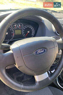 Хэтчбек Ford Fusion 2011 в 