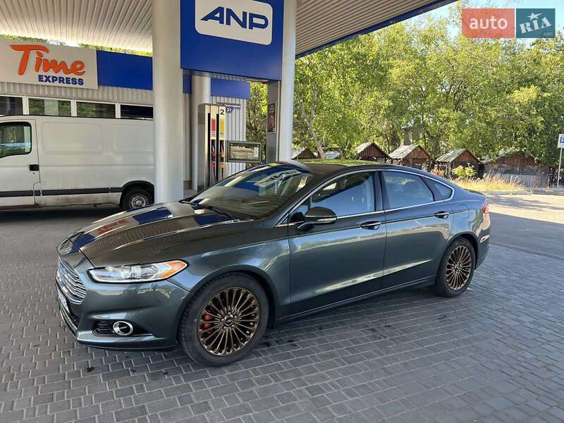 Седан Ford Fusion 2015 в Николаеве