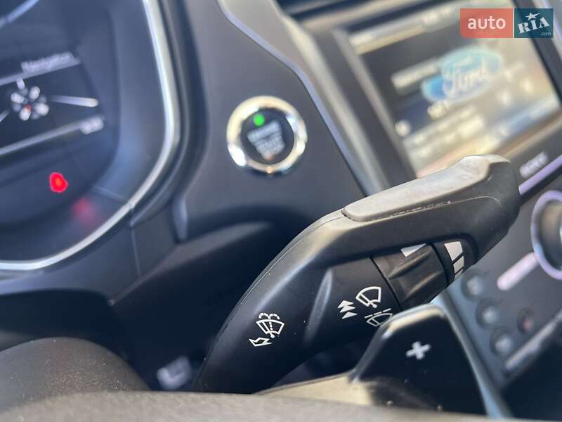 Седан Ford Fusion 2015 в Николаеве