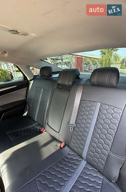 Седан Ford Fusion 2015 в 