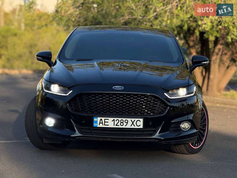 Седан Ford Fusion 2016 в Кривом Роге