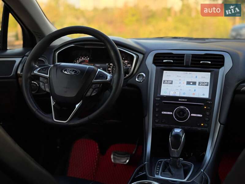 Седан Ford Fusion 2016 в Кривом Роге