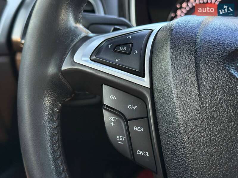 Седан Ford Fusion 2016 в Кривом Роге