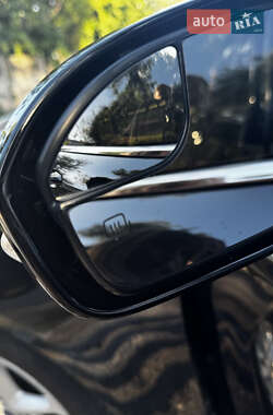 Седан Ford Fusion 2013 в 