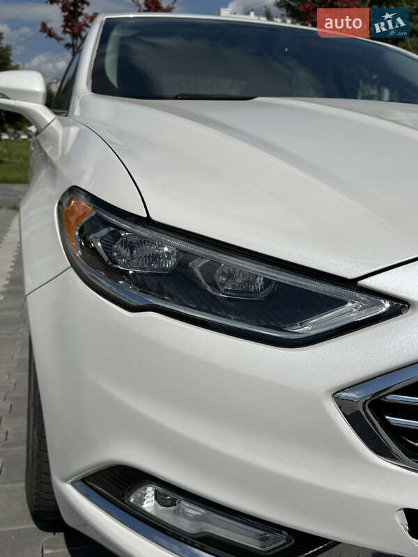 Седан Ford Fusion 2018 в Ирпене